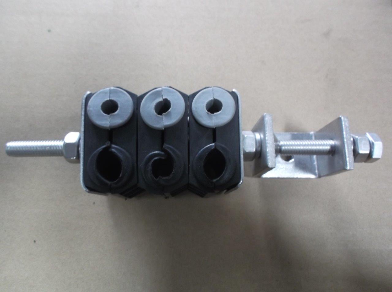cable feeder clamp