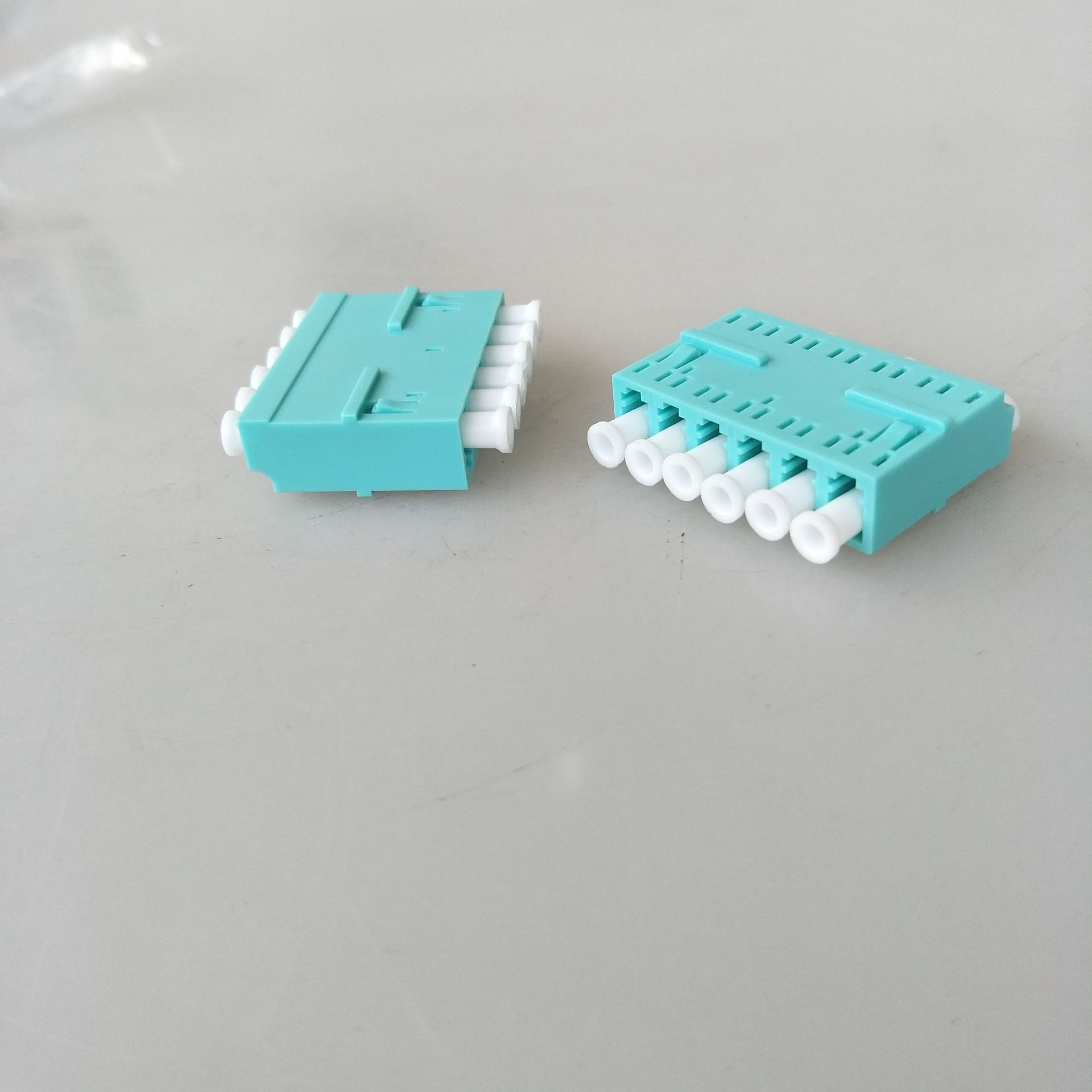 LC 6cores fiber optic adapter OM3 40G, 100G optical fiber coupler